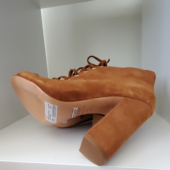 SCHUTZ - Picture 5 of 6